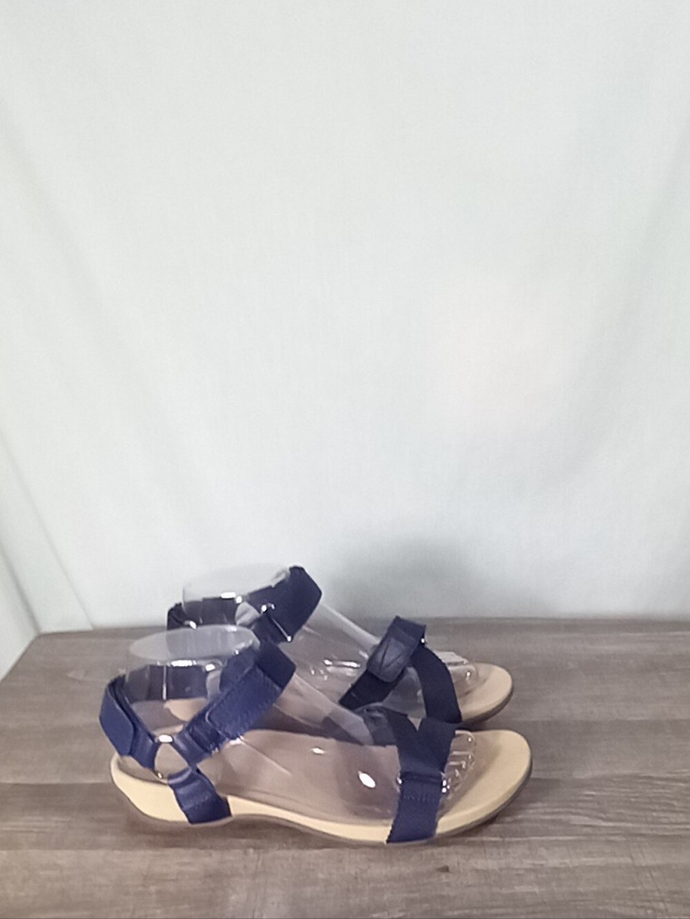 VIONIC Blue Strappy Open Toe Sandals Size 7.5